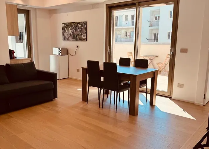 Piccinni Exclusive 5 דירה בארי